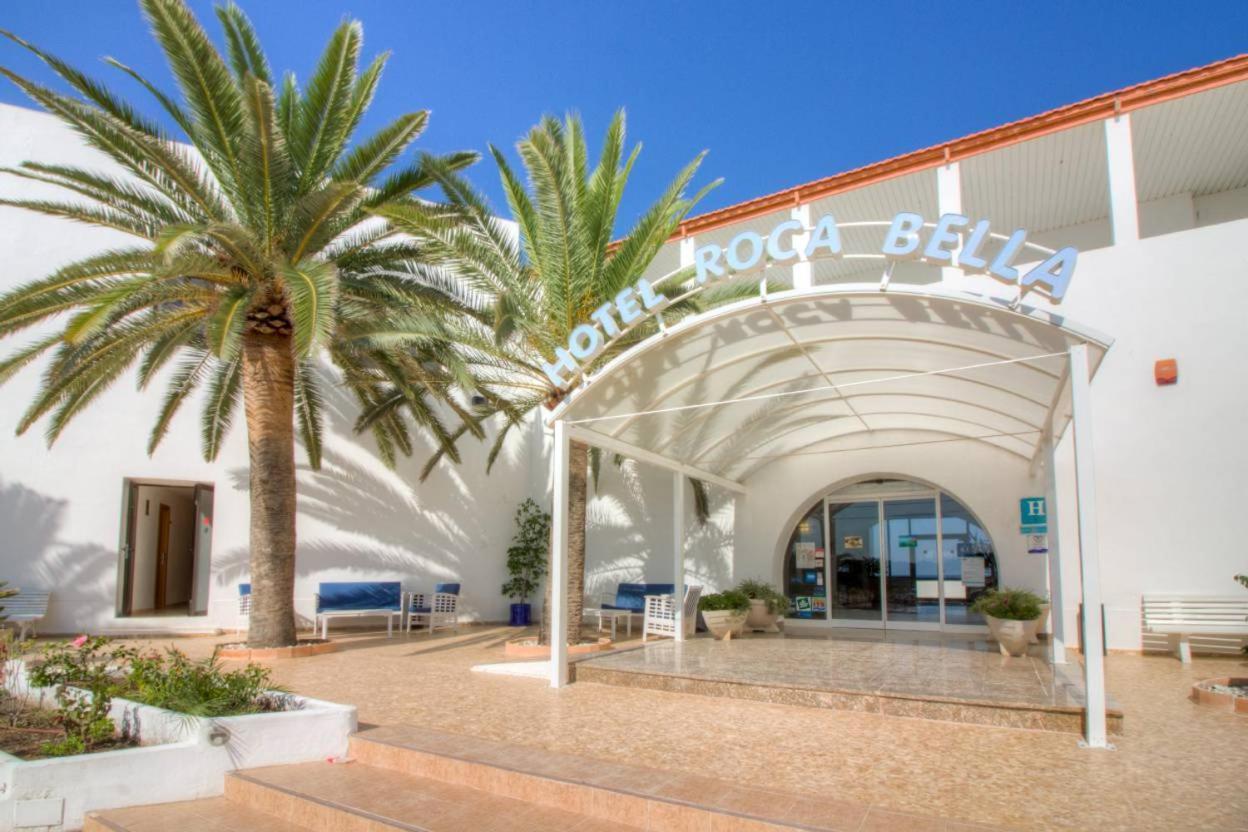Hotel Roca Bella Es Pujols Bagian luar foto